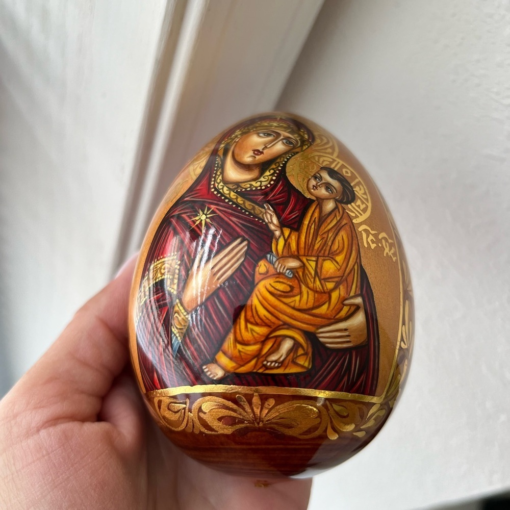 Russian Orthodox Wood icon Virgin Mary Christ Egg | Hand-Painted Signed - Picture 6 of 12